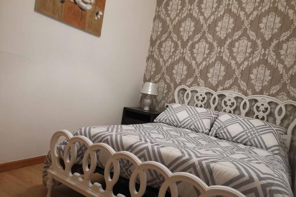 Apartamento Lalin Centro Ll ภายนอก รูปภาพ