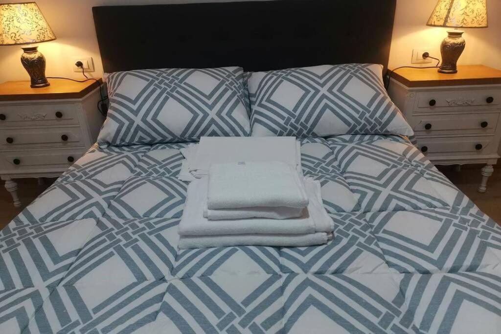 Apartamento Lalin Centro Ll ภายนอก รูปภาพ