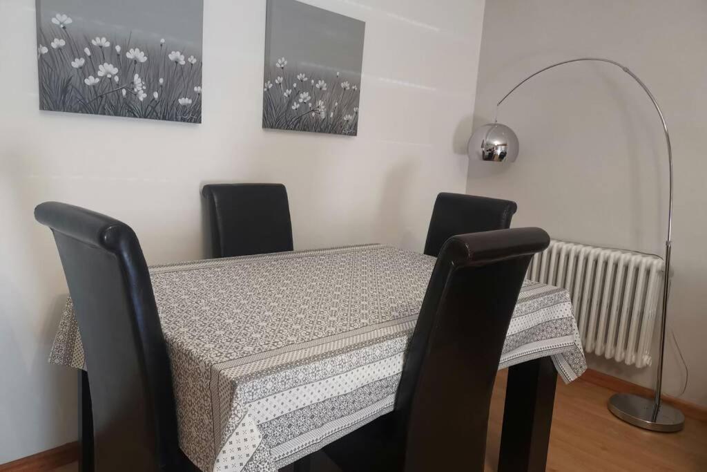 Apartamento Lalin Centro Ll ภายนอก รูปภาพ